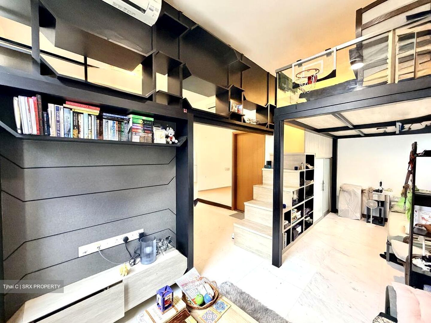 The Greenwich (D28), Condominium #565771711